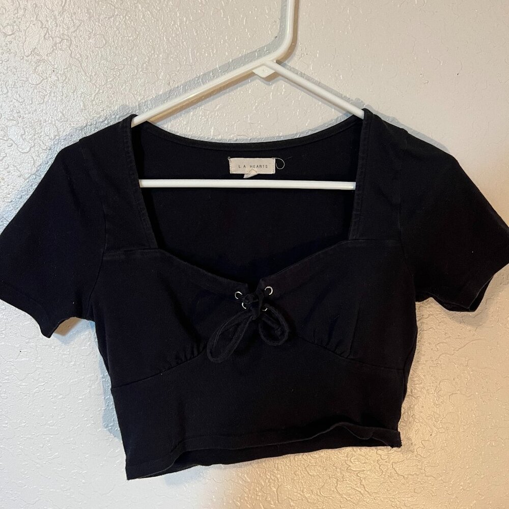 Black Cropped shirt LA Hearts